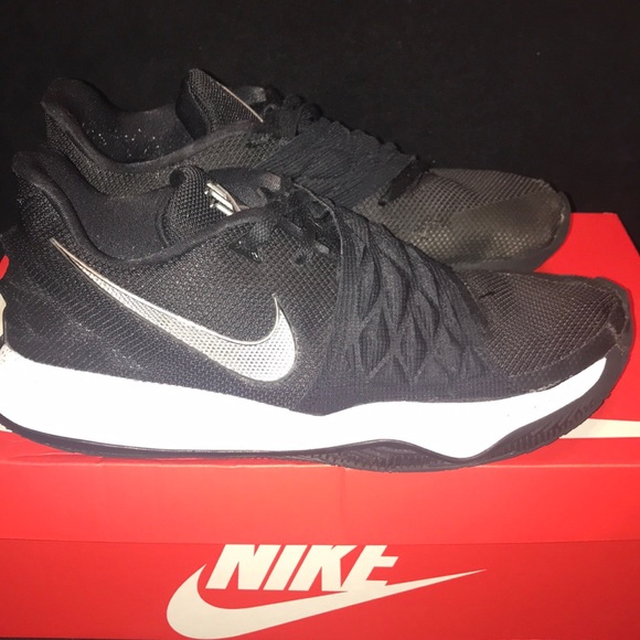 Nike Other - Kyrie Irving low 1’s 10.5 Black & silver swoosh